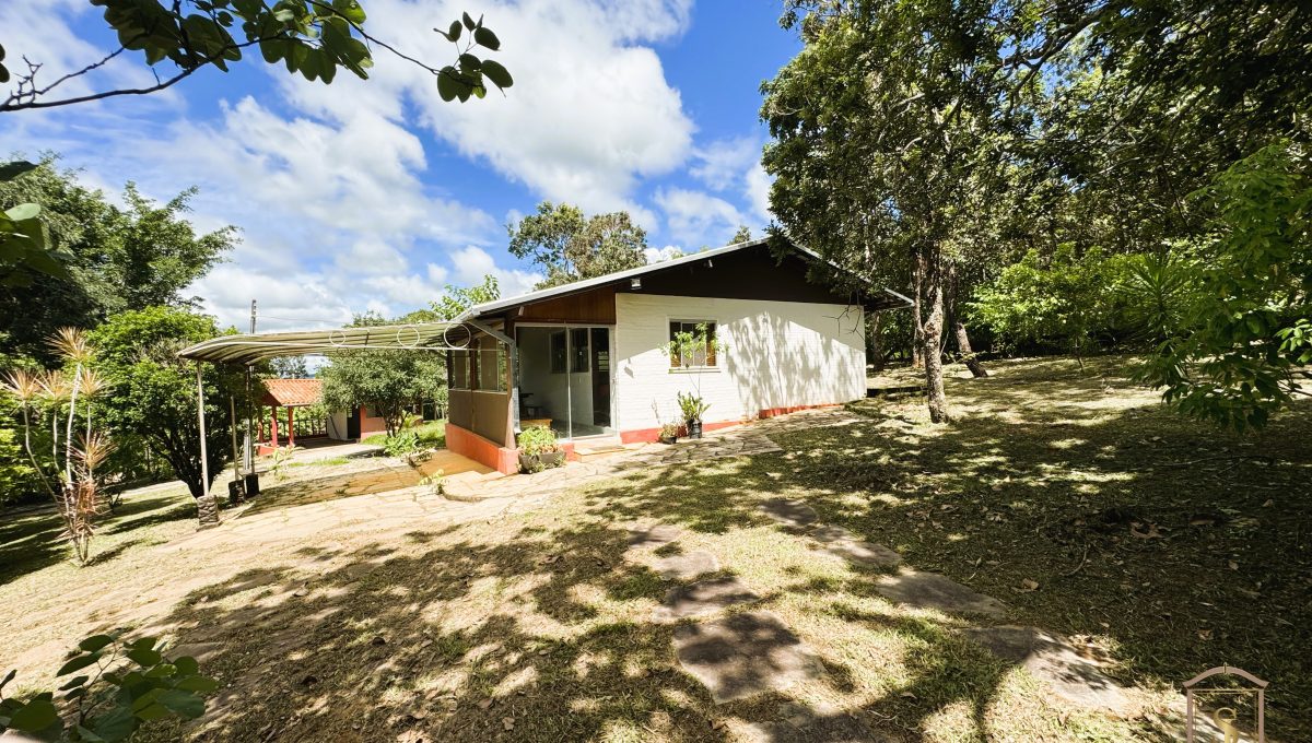 IMG_6285Siqueira Imóveis de Pirenópolis / Goiás / BrasilVenda de Casa em Brasília é na Siqueira Imobiliária de Pirenópolis / Imobiliária de Goiás / Imobiliária do Brasil / Imobiliária do Centro-Oeste / Pirenópolis Imóveis / Imóveis Pirenópolis / Imobiliária de Pirenópolis / Pirenópolis Imobiliária / Goiás Imóveis / Brasil Imóveis / Pirenópolis / Goiás / Brasil / Siqueira Imobiliária de Goiás / Consultoria Imobiliária / Consultor Imobiliário / Venda de Imóveis Pirenópolis / Melhor Imobiliária de Pirenópolis / Venda de pousadas / Venda de terrenos / venda de casas/ Venda de Lotes / Venda de Chácara / Venda de Fazenda / Venda de Apartamentos / Venda de Flat / Venda de Sítio / Brasília Imóveis / Goiânia Imóveis / Imobiliária de Goiânia / Imobiliária de Brasília/ Imobiliária em Pirenópolis / Imobiliária de Pirenópolis / Condomínio Fechado Vaga Fogo / Condomínio Paço da Estalagem / Condomínio Parque da Estalagem / Condomínio Quinta do Sol / Condomínio Fechado Pirenópolis / Cachoeiras Pirenópolis / Restaurante Pirenópolis /Siqueira Imóveis de Pirenópolis / Goiás / BrasilVenda de Casa em Brasília é na Siqueira Imobiliária de Pirenópolis / Imobiliária de Goiás / Imobiliária do Brasil / Imobiliária do Centro-Oeste / Pirenópolis Imóveis / Imóveis Pirenópolis / Imobiliária de Pirenópolis / Pirenópolis Imobiliária / Goiás Imóveis / Brasil Imóveis / Pirenópolis / Goiás / Brasil / Siqueira Imobiliária de Goiás / Consultoria Imobiliária / Consultor Imobiliário / Venda de Imóveis Pirenópolis / Melhor Imobiliária de Pirenópolis / Venda de pousadas / Venda de terrenos / venda de casas/ Venda de Lotes / Venda de Chácara / Venda de Fazenda / Venda de Apartamentos / Venda de Flat / Venda de Sítio / Brasília Imóveis / Goiânia Imóveis / Imobiliária de Goiânia / Imobiliária de Brasília/ Imobiliária em Pirenópolis / Imobiliária de Pirenópolis / Condomínio Fechado Vaga Fogo / Condomínio Paço da Estalagem / Condomínio Parque da Estalagem / Condomínio Quinta do Sol / Condomínio Fechado Pirenópolis / Cachoeiras Pirenópolis / Restaurante Pirenópolis /