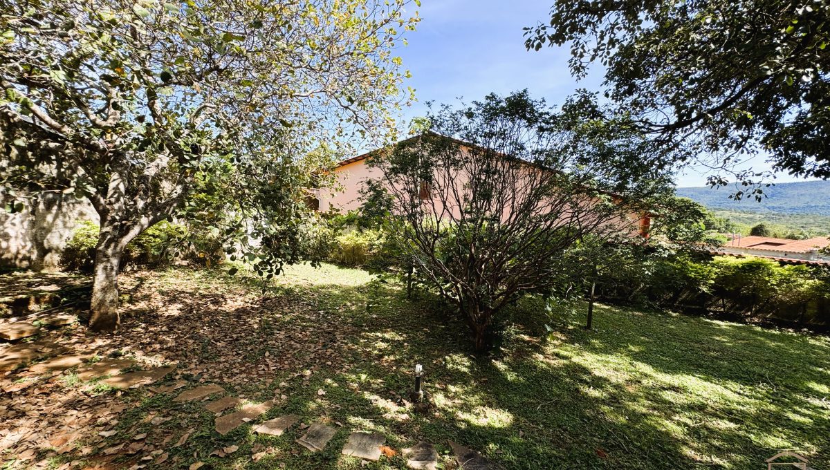 IMG_8584Siqueira Imóveis de Pirenópolis / Goiás / BrasilVenda de Casa em Brasília é na Siqueira Imobiliária de Pirenópolis / Imobiliária de Goiás / Imobiliária do Brasil / Imobiliária do Centro-Oeste / Pirenópolis Imóveis / Imóveis Pirenópolis / Imobiliária de Pirenópolis / Pirenópolis Imobiliária / Goiás Imóveis / Brasil Imóveis / Pirenópolis / Goiás / Brasil / Siqueira Imobiliária de Goiás / Consultoria Imobiliária / Consultor Imobiliário / Venda de Imóveis Pirenópolis / Melhor Imobiliária de Pirenópolis / Venda de pousadas / Venda de terrenos / venda de casas/ Venda de Lotes / Venda de Chácara / Venda de Fazenda / Venda de Apartamentos / Venda de Flat / Venda de Sítio / Brasília Imóveis / Goiânia Imóveis / Imobiliária de Goiânia / Imobiliária de Brasília/ Imobiliária em Pirenópolis / Imobiliária de Pirenópolis / Condomínio Fechado Vaga Fogo / Condomínio Paço da Estalagem / Condomínio Parque da Estalagem / Condomínio Quinta do Sol / Condomínio Fechado Pirenópolis / Cachoeiras Pirenópolis / Restaurante Pirenópolis /Siqueira Imóveis de Pirenópolis / Goiás / BrasilVenda de Casa em Brasília é na Siqueira Imobiliária de Pirenópolis / Imobiliária de Goiás / Imobiliária do Brasil / Imobiliária do Centro-Oeste / Pirenópolis Imóveis / Imóveis Pirenópolis / Imobiliária de Pirenópolis / Pirenópolis Imobiliária / Goiás Imóveis / Brasil Imóveis / Pirenópolis / Goiás / Brasil / Siqueira Imobiliária de Goiás / Consultoria Imobiliária / Consultor Imobiliário / Venda de Imóveis Pirenópolis / Melhor Imobiliária de Pirenópolis / Venda de pousadas / Venda de terrenos / venda de casas/ Venda de Lotes / Venda de Chácara / Venda de Fazenda / Venda de Apartamentos / Venda de Flat / Venda de Sítio / Brasília Imóveis / Goiânia Imóveis / Imobiliária de Goiânia / Imobiliária de Brasília/ Imobiliária em Pirenópolis / Imobiliária de Pirenópolis / Condomínio Fechado Vaga Fogo / Condomínio Paço da Estalagem / Condomínio Parque da Estalagem / Condomínio Quinta do Sol / Condomínio Fechado Pirenópolis / Cachoeiras Pirenópolis / Restaurante Pirenópolis /