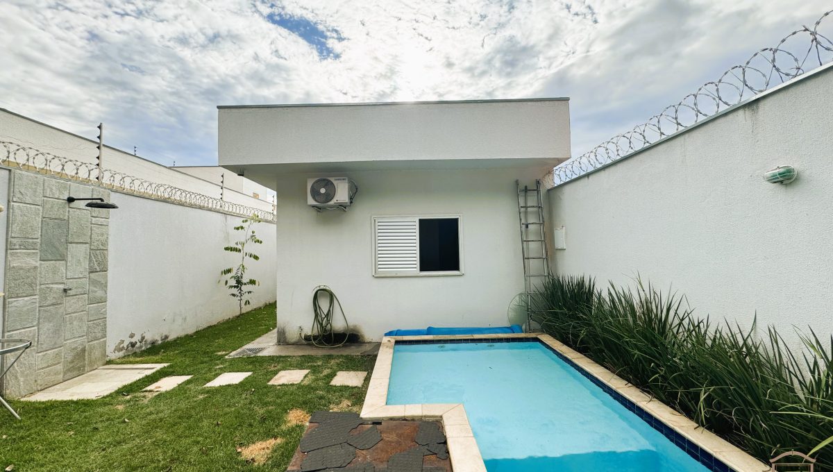 IMG_0265Siqueira Imóveis de Pirenópolis / Goiás / BrasilVenda de Casa em Brasília é na Siqueira Imobiliária de Pirenópolis / Imobiliária de Goiás / Imobiliária do Brasil / Imobiliária do Centro-Oeste / Pirenópolis Imóveis / Imóveis Pirenópolis / Imobiliária de Pirenópolis / Pirenópolis Imobiliária / Goiás Imóveis / Brasil Imóveis / Pirenópolis / Goiás / Brasil / Siqueira Imobiliária de Goiás / Consultoria Imobiliária / Consultor Imobiliário / Venda de Imóveis Pirenópolis / Melhor Imobiliária de Pirenópolis / Venda de pousadas / Venda de terrenos / venda de casas/ Venda de Lotes / Venda de Chácara / Venda de Fazenda / Venda de Apartamentos / Venda de Flat / Venda de Sítio / Brasília Imóveis / Goiânia Imóveis / Imobiliária de Goiânia / Imobiliária de Brasília/ Imobiliária em Pirenópolis / Imobiliária de Pirenópolis / Condomínio Fechado Vaga Fogo / Condomínio Paço da Estalagem / Condomínio Parque da Estalagem / Condomínio Quinta do Sol / Condomínio Fechado Pirenópolis / Cachoeiras Pirenópolis / Restaurante Pirenópolis /Siqueira Imóveis de Pirenópolis / Goiás / BrasilVenda de Casa em Brasília é na Siqueira Imobiliária de Pirenópolis / Imobiliária de Goiás / Imobiliária do Brasil / Imobiliária do Centro-Oeste / Pirenópolis Imóveis / Imóveis Pirenópolis / Imobiliária de Pirenópolis / Pirenópolis Imobiliária / Goiás Imóveis / Brasil Imóveis / Pirenópolis / Goiás / Brasil / Siqueira Imobiliária de Goiás / Consultoria Imobiliária / Consultor Imobiliário / Venda de Imóveis Pirenópolis / Melhor Imobiliária de Pirenópolis / Venda de pousadas / Venda de terrenos / venda de casas/ Venda de Lotes / Venda de Chácara / Venda de Fazenda / Venda de Apartamentos / Venda de Flat / Venda de Sítio / Brasília Imóveis / Goiânia Imóveis / Imobiliária de Goiânia / Imobiliária de Brasília/ Imobiliária em Pirenópolis / Imobiliária de Pirenópolis / Condomínio Fechado Vaga Fogo / Condomínio Paço da Estalagem / Condomínio Parque da Estalagem / Condomínio Quinta do Sol / Condomínio Fechado Pirenópolis / Cachoeiras Pirenópolis / Restaurante Pirenópolis /